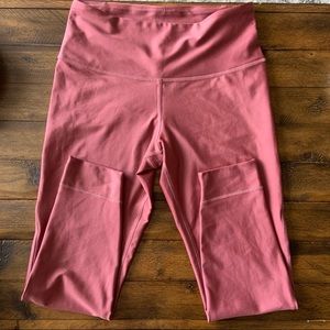 👉🏻Bundle 10 for $10 Reebok Wide Band Gym Crops